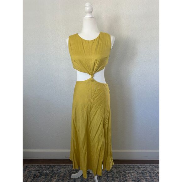 VICI Linen Rayon Yellow Cut Out Twist Front Dress Size Medium - Picture 1 of 11